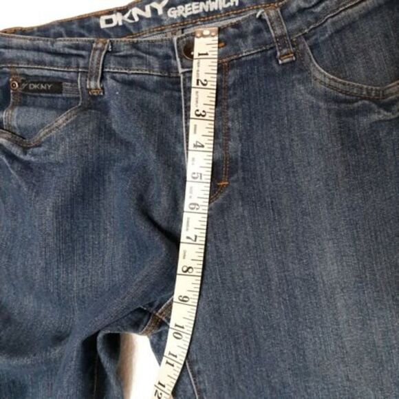 DKNY Greenwich Womens Sz 16 Denim Blue Jeans with Embroidery Mid Rise Skinny - Picture 7 of 11